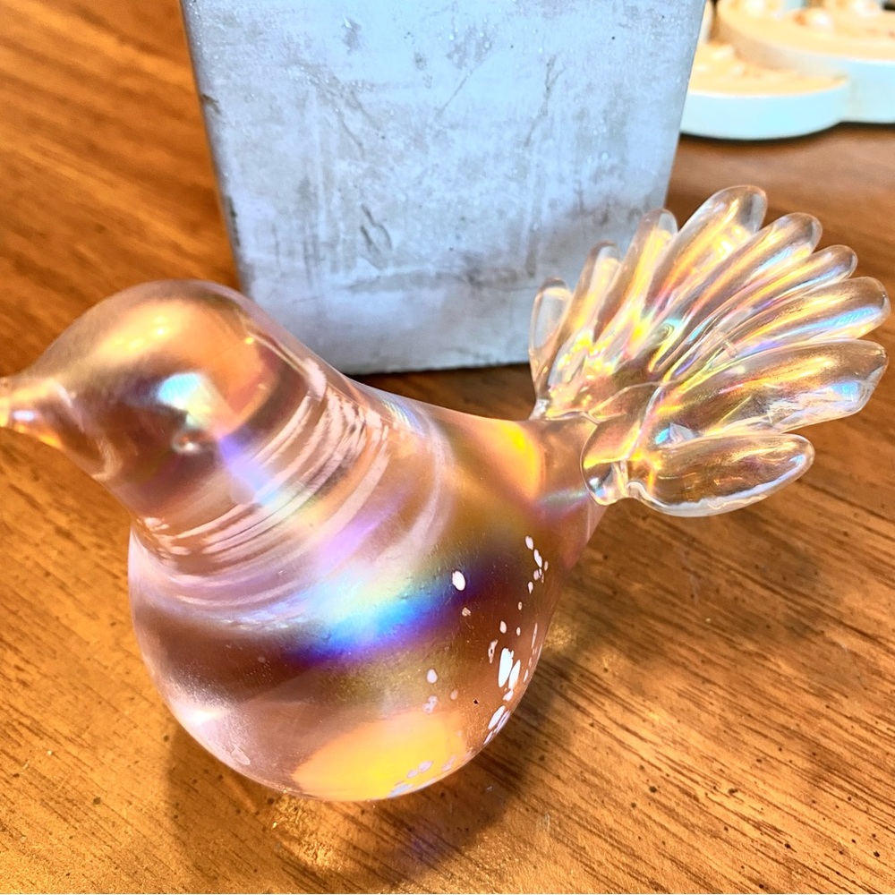 Vintage Silvestri Pink Iridescent Glass Bird Figurine with original stickers - Picture 4 of 11